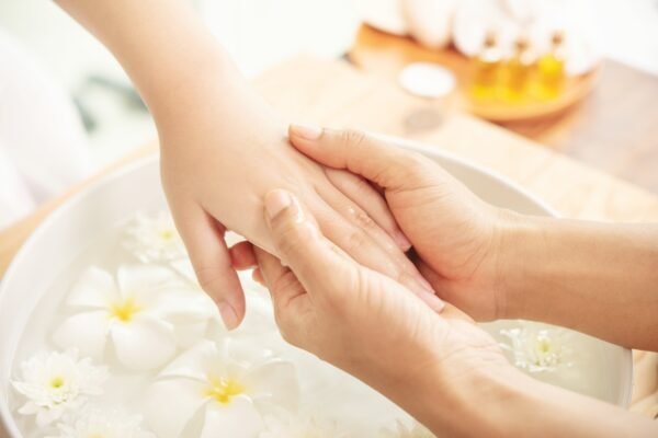 classic manicure
